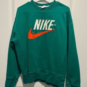 Nike Vintage Style Crewneck